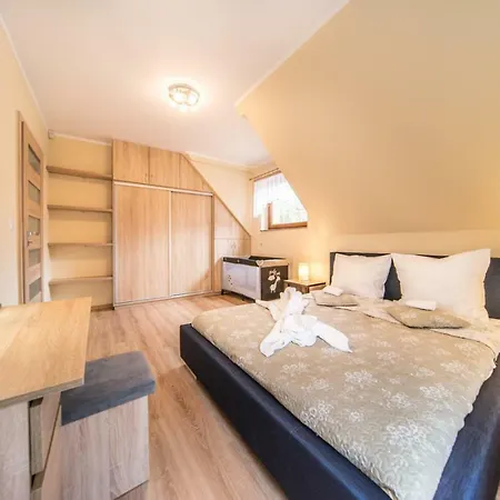 Piotr Hébergement de vacances *